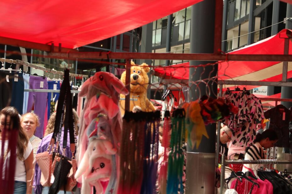 Pinksteren bij Winkelcentrum Bieshof