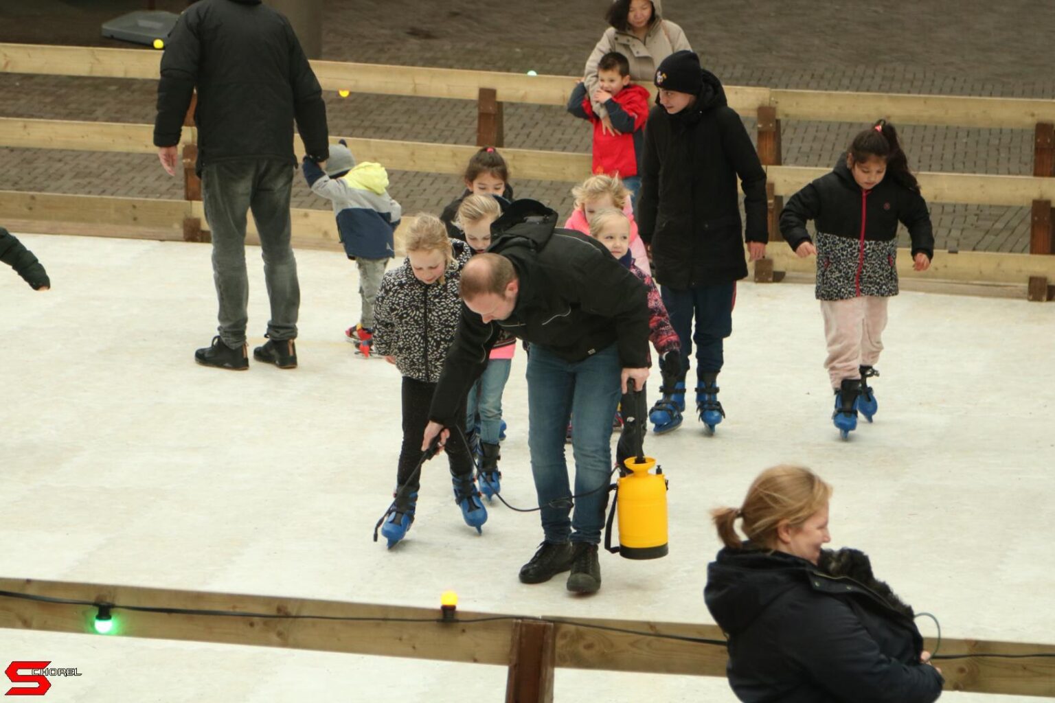 Schaatsbaan Winkelcentrum Bieshof 2023