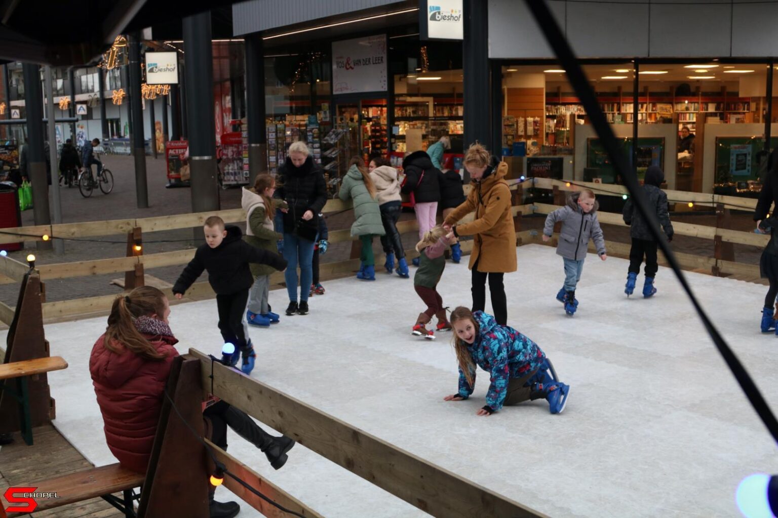 Schaatsbaan Winkelcentrum Bieshof 2023